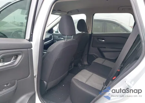 2025 Nissan Rogue Sv Fwd z USA, uszkodzony, nr VIN 5N1BT3BA1SC839384